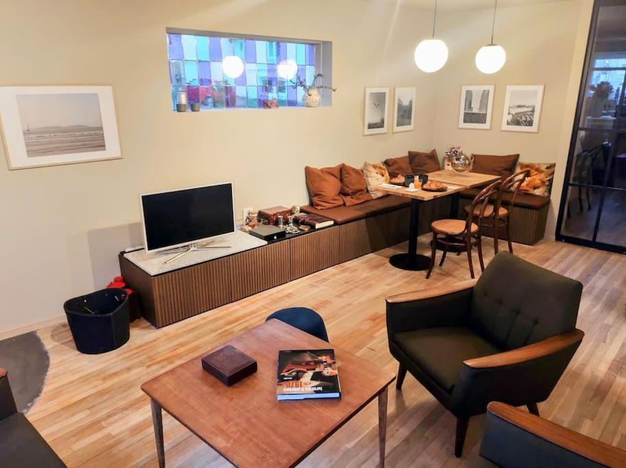 Sjarmerende, Sentrumsnaer Leilighet Stavanger Bagian luar foto